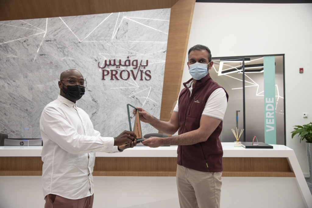 Pam Provis Provis Wins “Sustainability Award – Proptech” At The Smart Built ...